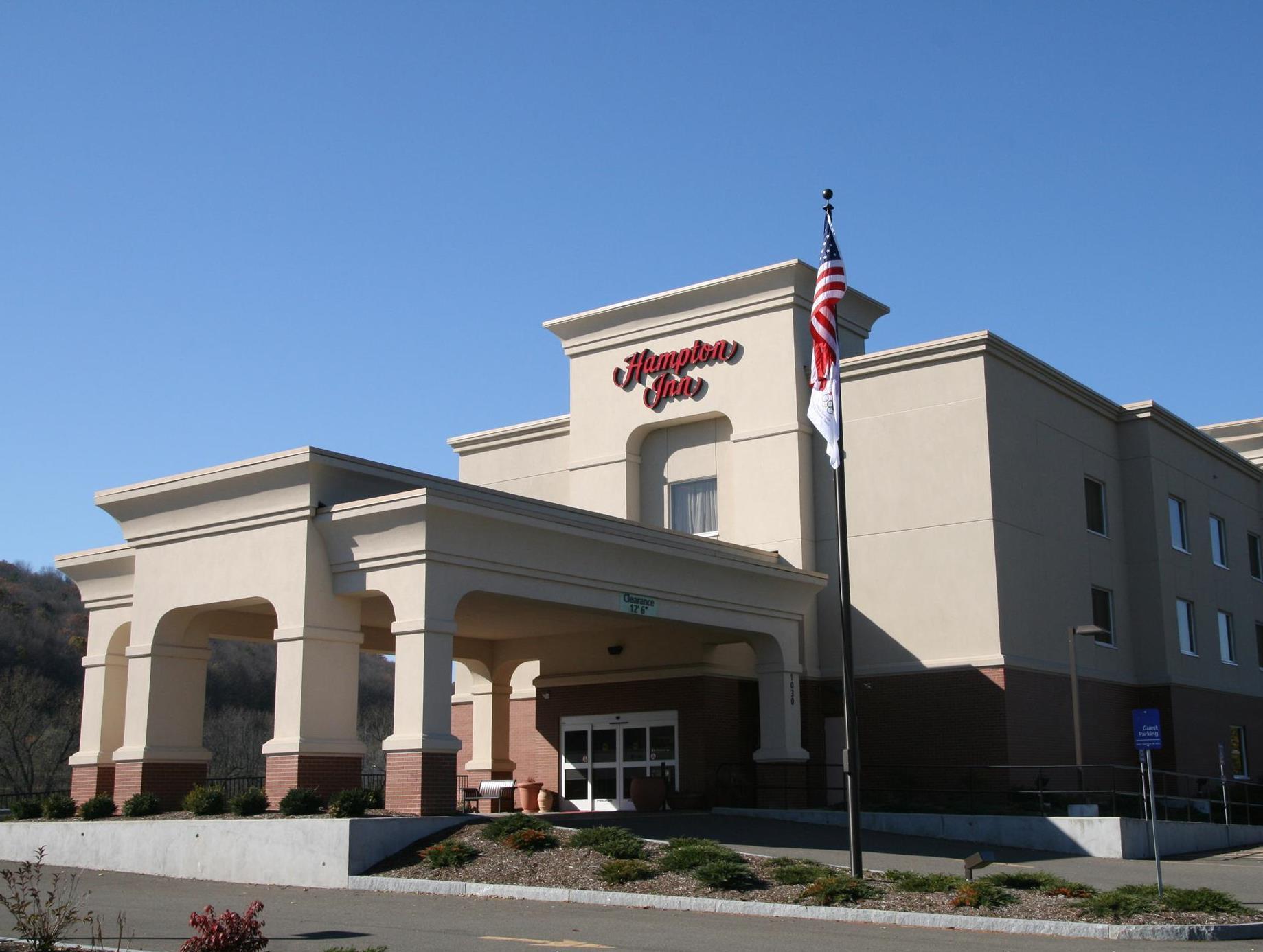 Hampton Inn Owego Exterior foto